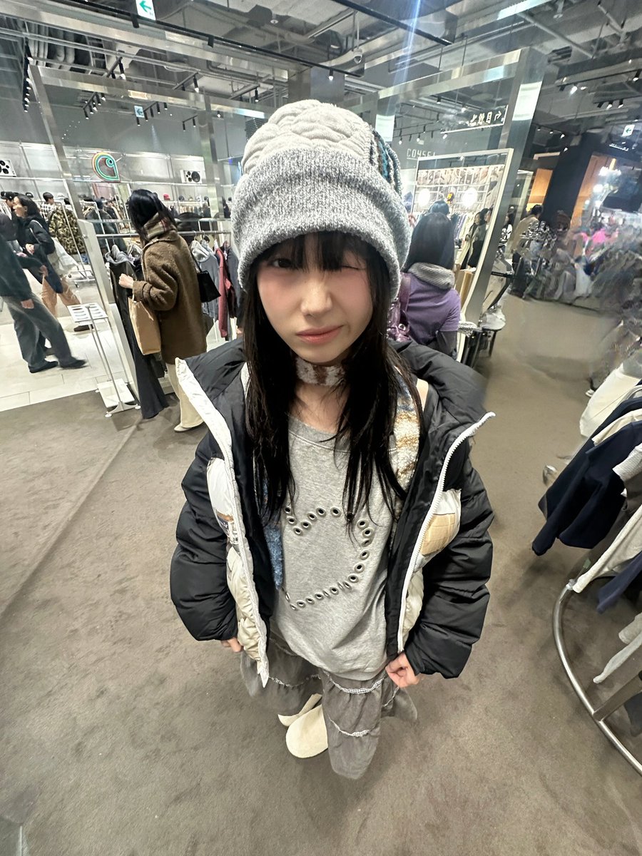 류수정 tweet media