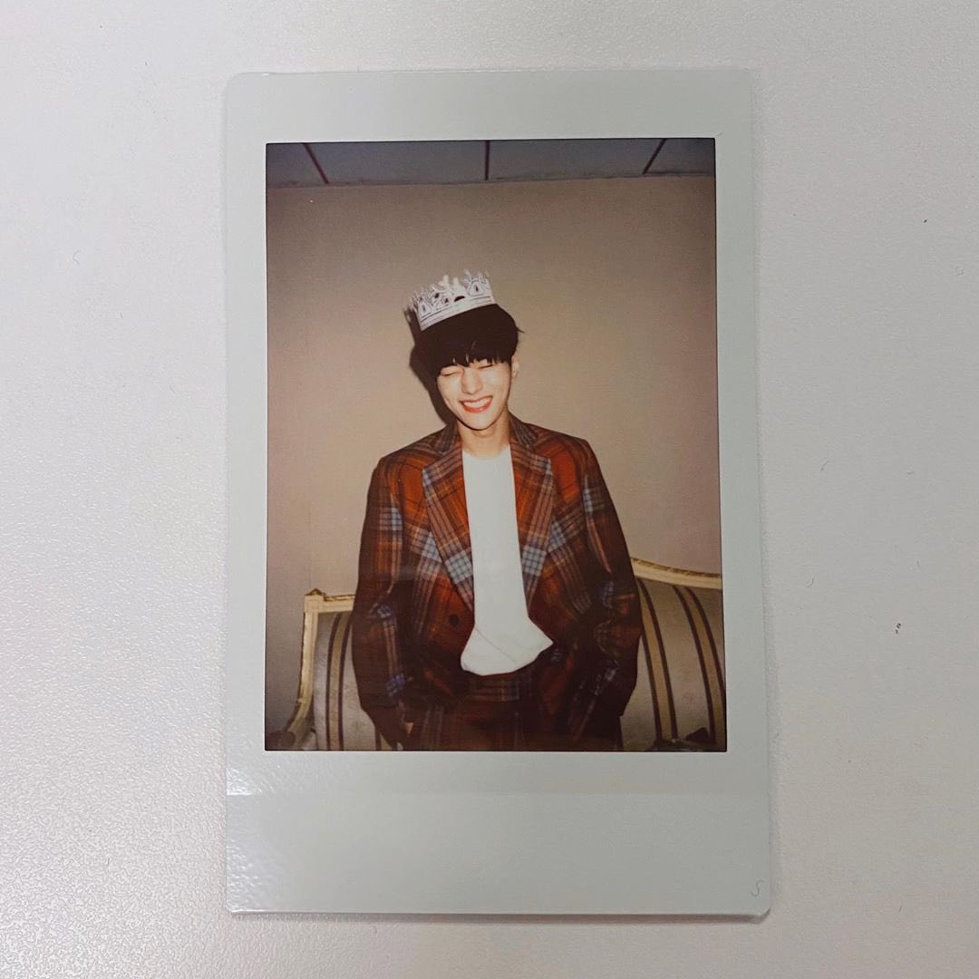 이 일등 폴라는 명수가 갈레트데루아 먹다가 페브 뽑아서 왕관 쓰고 활짝 웃는게 영원히.. 좋은 폴라임 👑