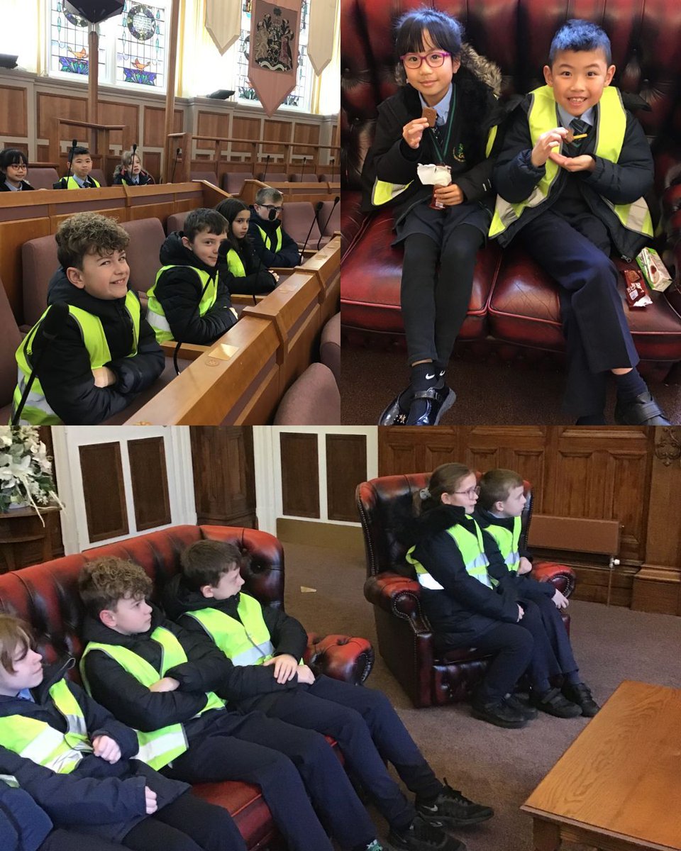 GolborneCPS's tweet photo. Our School Ambassadors represented the school in a fantastic way last week when they visited the Mayors Chamber in Wigan, and met the mayor herself! 
It was such a great experience for the children to discuss democracy, leadership, and future aspirations. https://t.co/iJTKKLnXZT