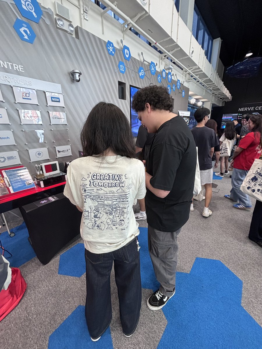 palmerdebra's tweet photo. I am incredibly proud of the young man my son is becoming. โค๏ธ
#ProudParentโจ#FutureEngineerโจ#MechatronicsEngineeringโจ#PolyLifeโจ#HardWorkPaysOff https://t.co/9rBnzs6WaE