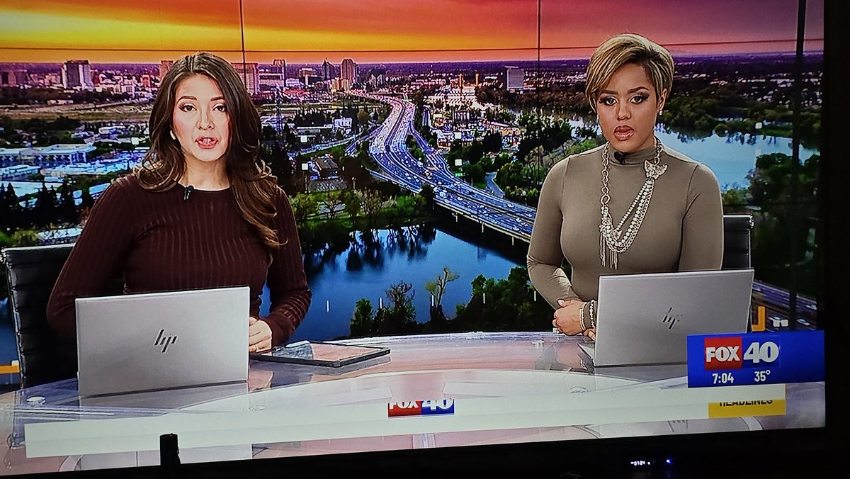 flash010182's tweet photo. My morning before work @FOX40 @biancaventuratv @Townsend_tv https://t.co/Q50xagFAQz