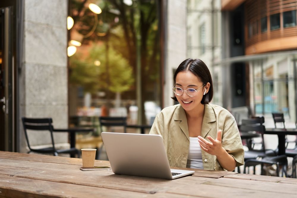 mywealthprivate's tweet photo. For those starting their first job this new year, this chapter often brings the responsibility of managing money for the first time. 

To help, WEALTH at work has shared 10 money tips for those entering the workplace for the first time.

https://t.co/Bl8LGbjwOr https://t.co/U5tTguW92n