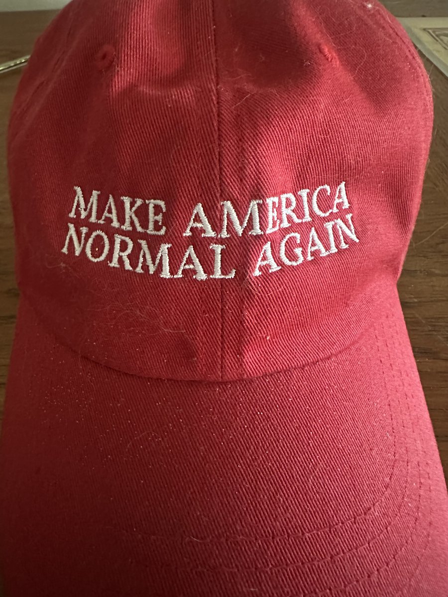 Savvy_heretic's tweet photo. I've joined the MANA cult. Both sides are Bat Shit Crazy #MakeAmericaNormalAgain https://t.co/TuApXGEwxt