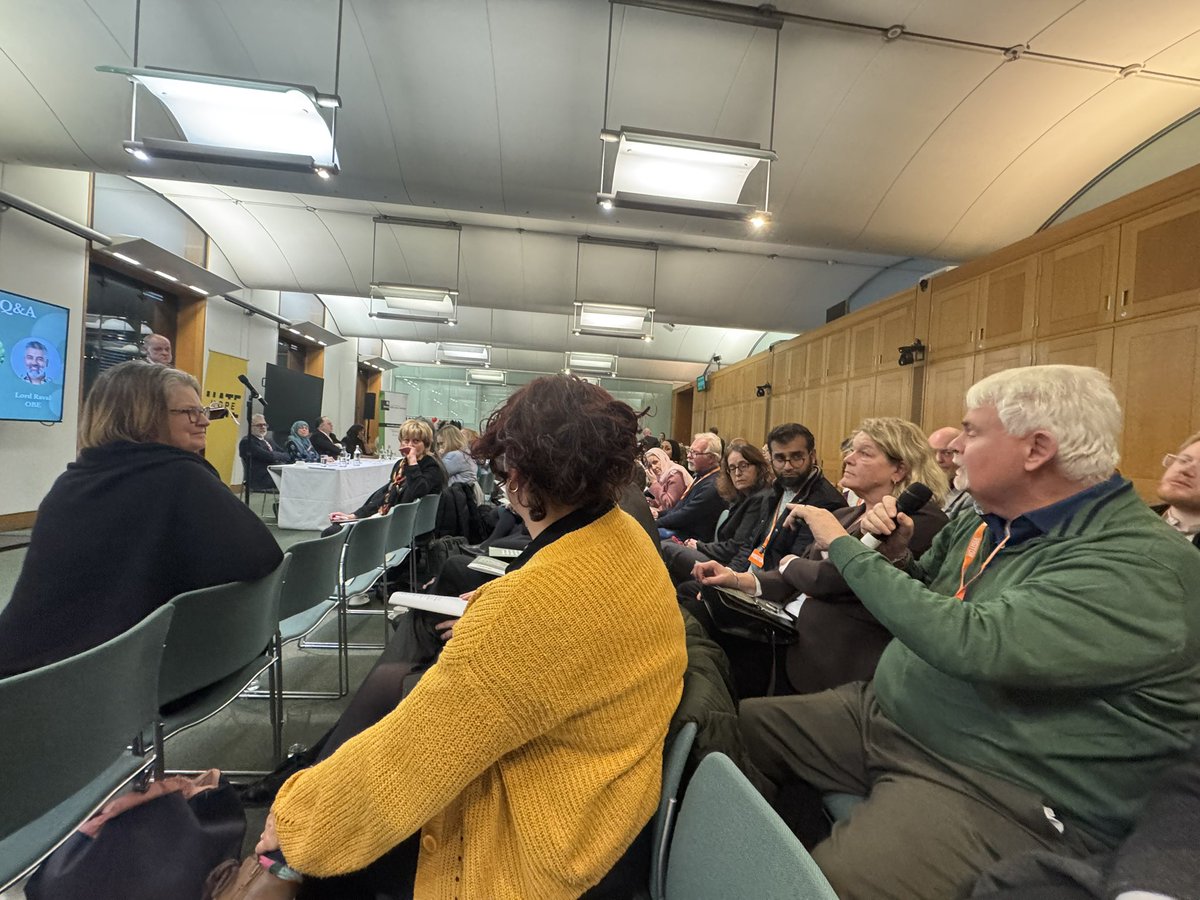 Daniel Singleton tweet media