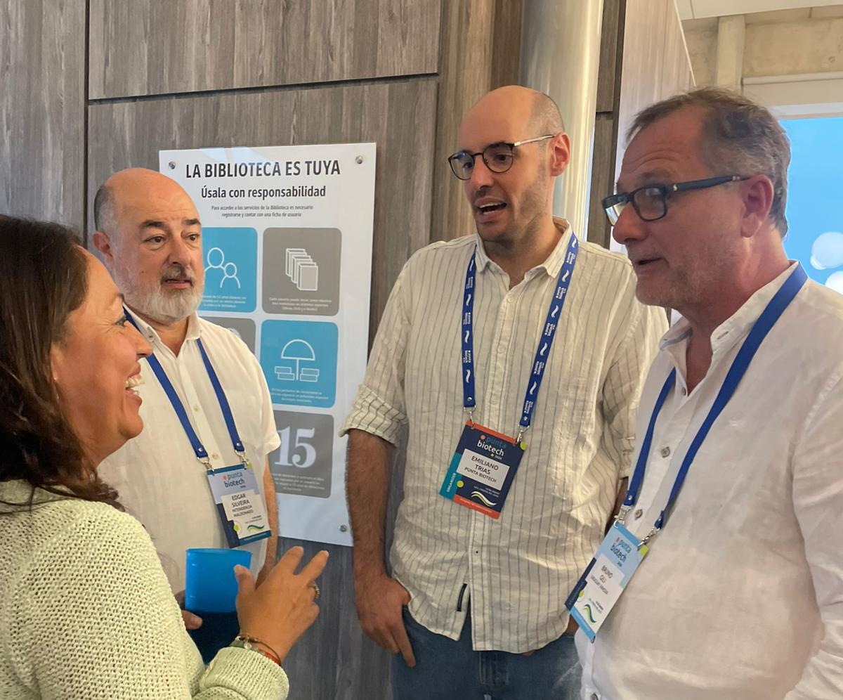 MIEM_Uruguay's tweet photo. La ministra @FcardonaUy inauguró Punta Biotech 2026, un evento que reunió a expertos y profesionales de la biotecnología para compartir conocimientos y establecer redes que promuevan la #innovación en América Latina. https://t.co/Iw1imzFFOW