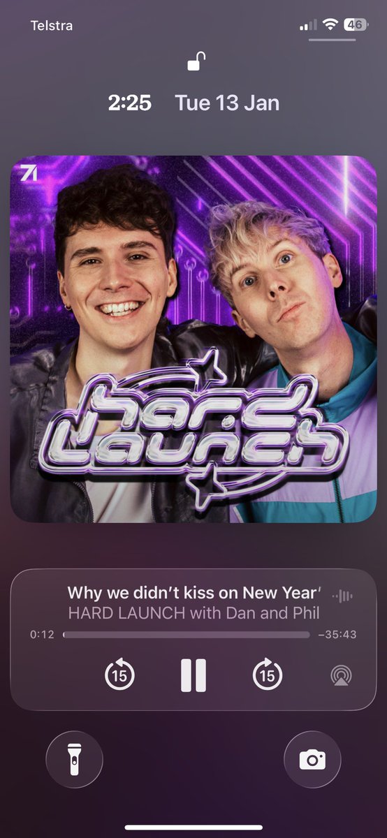 phanrrific's tweet photo. Excuse me???? This notification scared me😭 https://t.co/DY2rdPUZV2