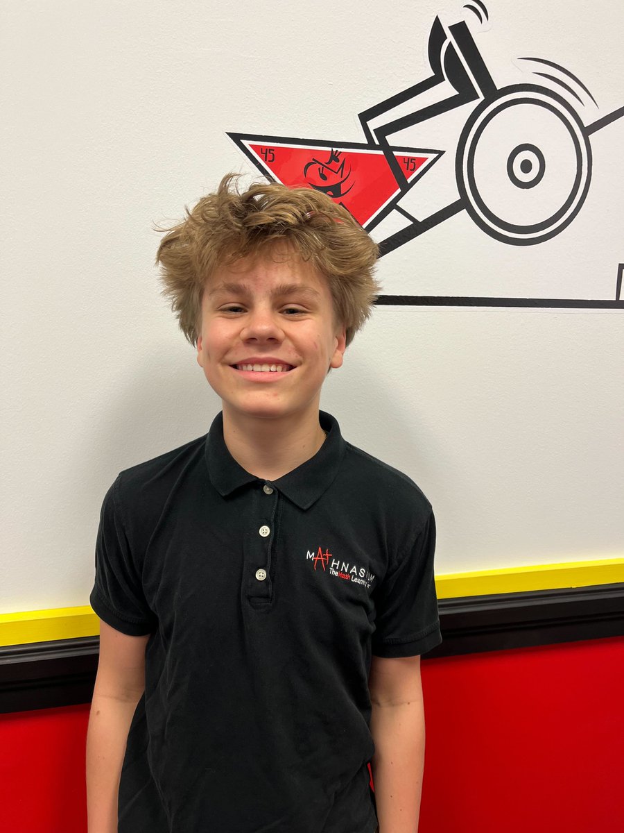Mathnasium_HS's tweet photo. INSTRUCTOR OF THE MONTH: Hayes is a student at HSHS. He loves working at Mathnasium b/c he loves math &amp; he loves helping others, especially kids! Hayes says the best thing about working w/ kids is their smiles &amp; their sense of humor. Fun Fact: He loves basketball! https://t.co/xF3gvr8M8N