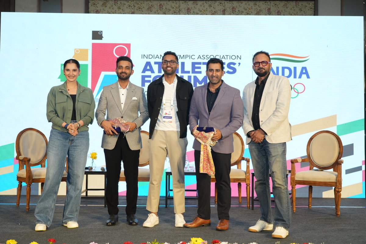 WeAreTeamIndia's tweet photo. We can’t wait for the second edition already! 🙌🏽
Snapshots from the incredible first ever IOA Athletes’ Forum held in Ahmedabad.
For the athletes. By the athletes!
#WeAreTeamIndia | #LEAPwithIOA https://t.co/sid3AwjN0X