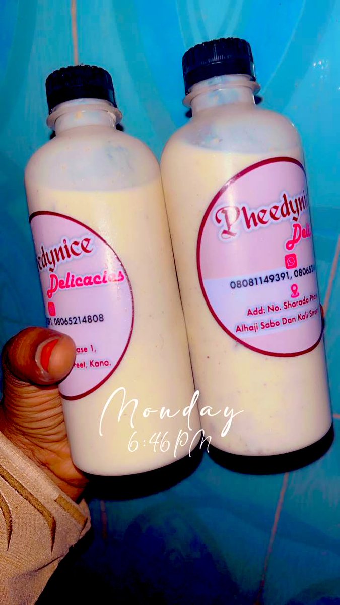 PHEEDYNICE20's tweet image. Creamy. Cold. Heart-melting 🤍🥤
At Pheedynice cuisine our Yogo Fura is made with yogurt, fresh coconut &amp;amp; grape, plus our signature blend.
One sip and you’ll fall in love with it
📍Kano State
📩 DM me to order
#PheedyniceCuisines #YogoFura #Affordable
