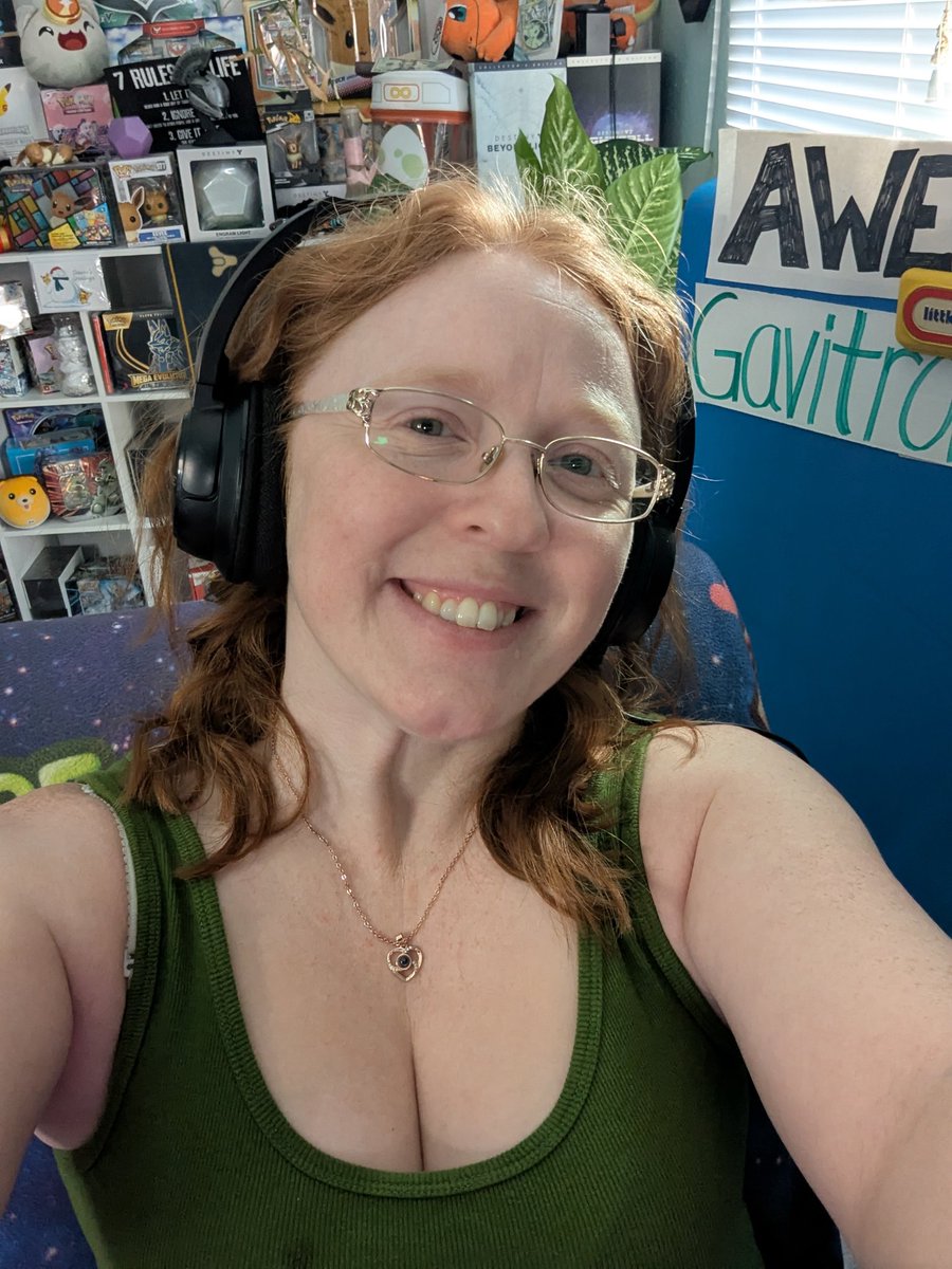 #Eevee4Partner Come on by and hang out! We're doing #Embervale Adventures all day! Catch some Pokemon, catch some friends in the chat! Let's get that #PurpleCheck !
twitch.tv/ShinyEevee27