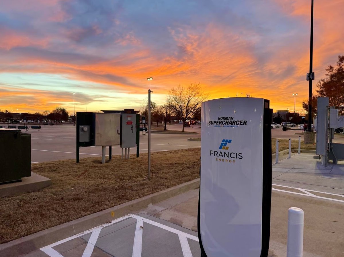 Sawyer Merritt tweet media