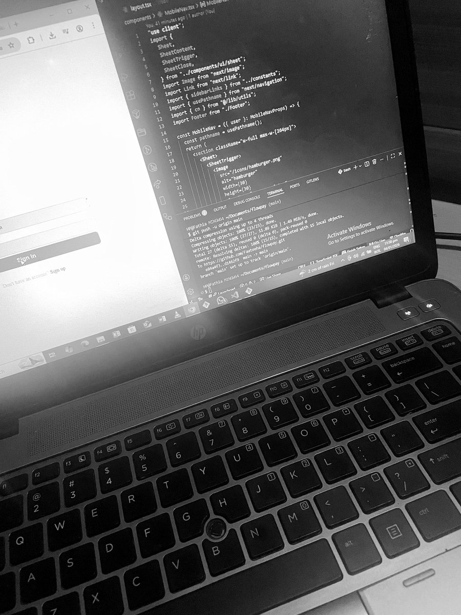 Adeyemi_fathia_'s tweet photo. One thing that improves frontend work over time:
being intentional about what not to build.

Not every idea needs abstraction.
Not every edge case needs solving immediately.

What’s one thing you stopped doing in frontend that made your work better?

_AF · Frontend https://t.co/FVOiMZ5Xj5