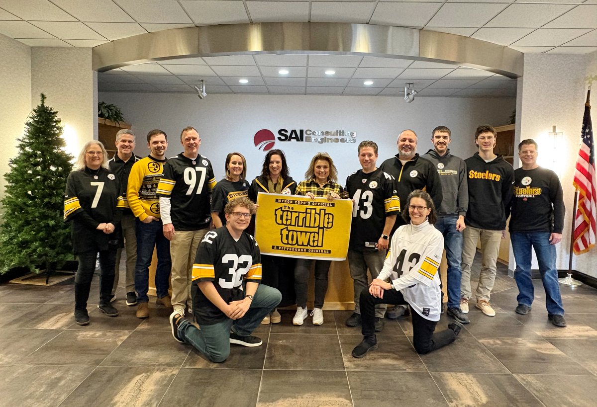 SAIENGR's tweet photo. SAI’s Pittsburgh headquarters is ready for some Monday Night Football! 
🏈 🏈 🏈 

Staff sported their black and gold to cheer on the Pittsburgh Steelers in the AFC wild-card playoff game tonight! Here we go! 🖤 💛 🖤 💛 #SteelersNation https://t.co/sNPnmYkKVK