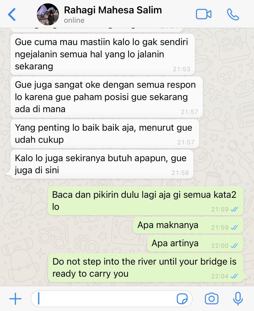 mothrapixie's tweet image. Something unspoken; Agi and Wina.