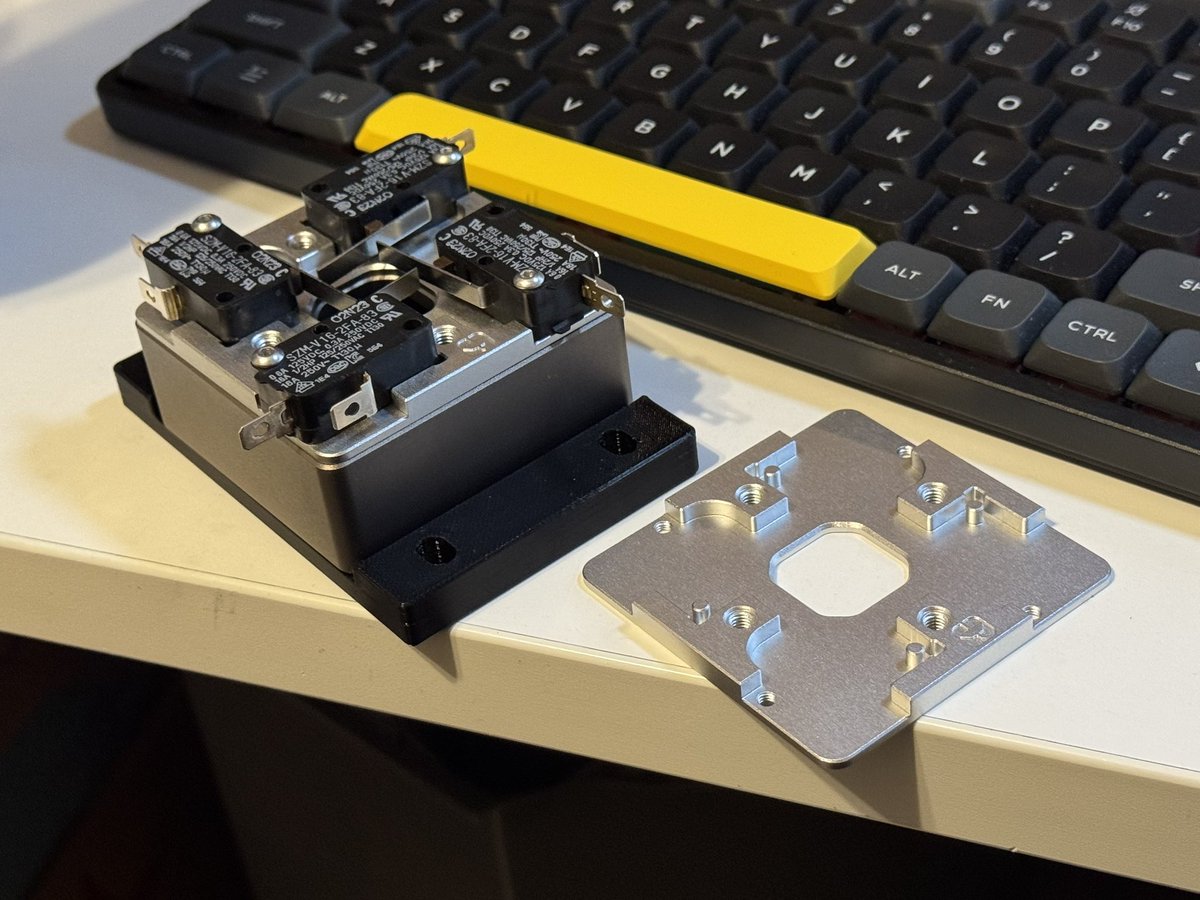 m1ragent's tweet photo. Fujin capsule collection (Idk what to call this still) ends 2/6

Switch plates, mounting plates, other accessories

https://t.co/3EN5LYqKrP https://t.co/734p4ygs6E