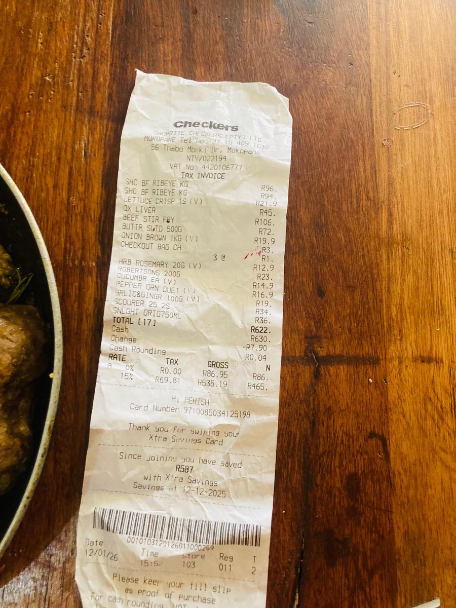 Chester01559559's tweet photo. @CheckersSA I bought a two steakhouse  with other items in Mokopane the crossing mall and I am sad to report that the steaks are rotten and have a bad smell. I was expecting excellent service from @CheckersSA since I have been shopping from your store for more than two years . https://t.co/0TYK5SYk86