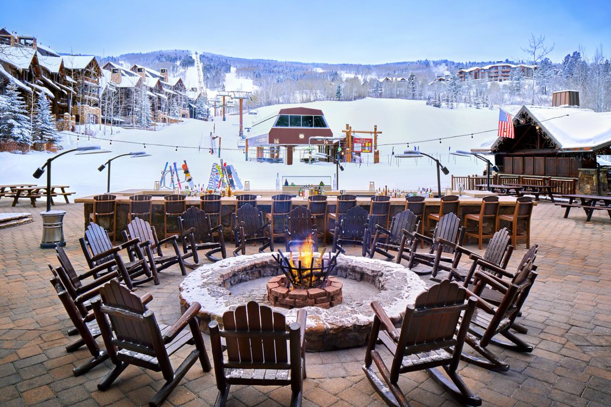 PPOPenny's tweet photo. Traveled this winter season to Ritz Carlton Beaver Creek.  Booked and Earned Via https://t.co/iVuhXLFDks https://t.co/dfSbzHnP17