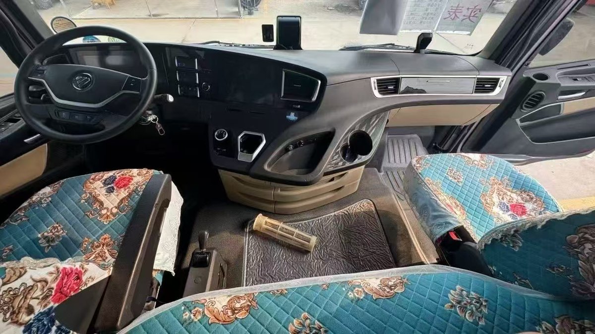 MaanAutomobile's tweet photo. GNCO MAN EST-620.
Oman EST model of June 2023, Cummins 15-liter engine (high thermal efficiency), 620 horsepower, ZF automatic transmission, ZF liquid retarder, gear ratio of 3.08, new Galaxy interior design.
WhatsApp 133 4511 2414 https://t.co/9MnrPG1VmO