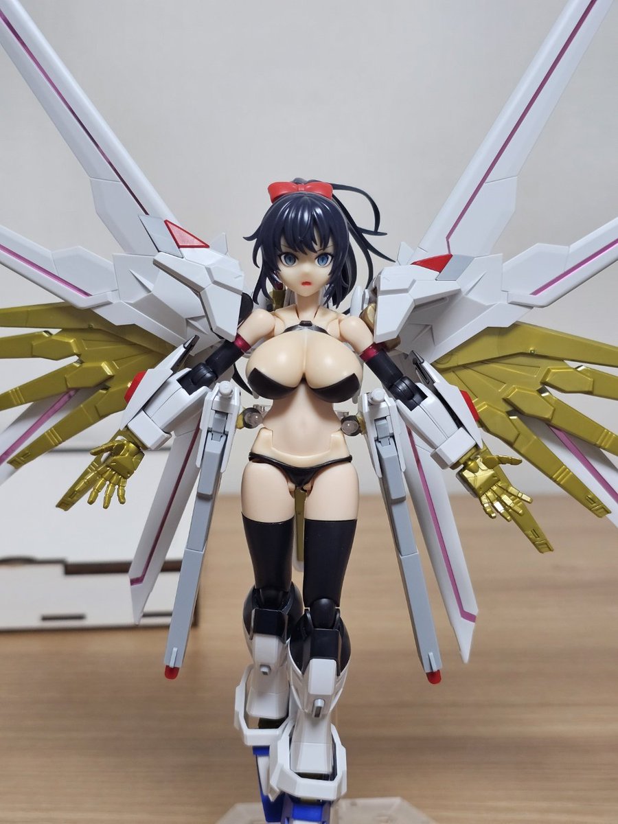 일하기싫어으어엌 tweet media