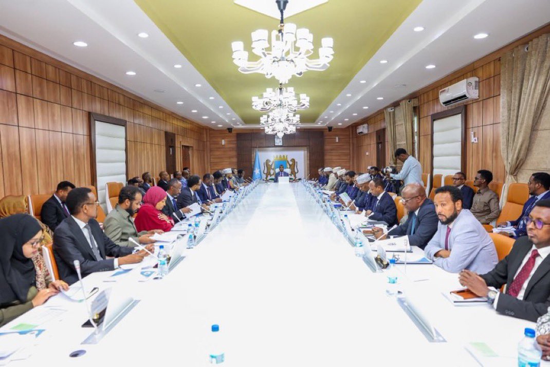sntvnews1's tweet image. The Cabinet has on Monday evening cancelled all agreements with the UAE, including port, security, and defense deals linked to Berbera, Bosaso, and Kismayo, citing violations of Somalia’s sovereignty, unity, and constitutional order.