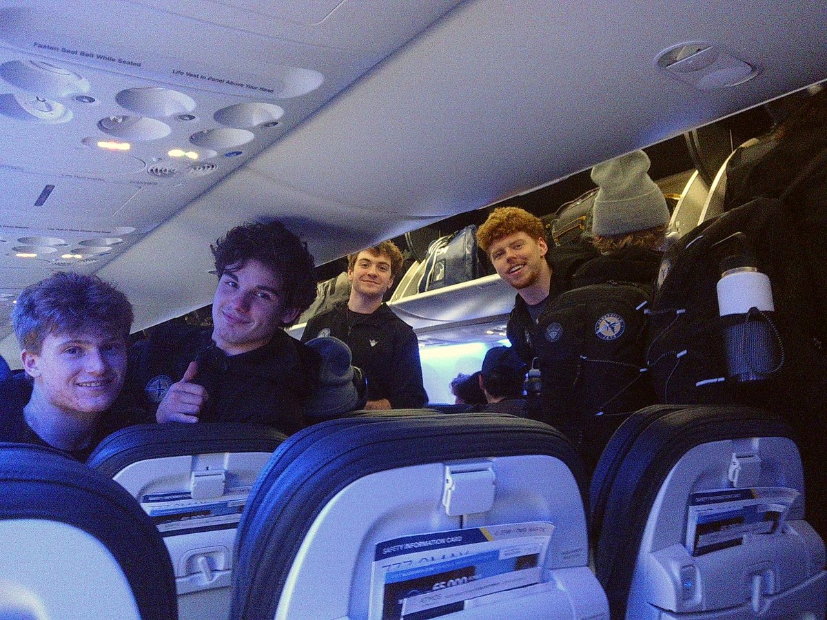 JanesvilleJets1's tweet photo. Fairbanks on Film📸
We gave the guys a film camera to give us a behind the scenes look of their time in Alaska so far!
#JanesvilleJets #NAHL #AlaskaTrip #Fairbanks https://t.co/r7ZcG8sqHA