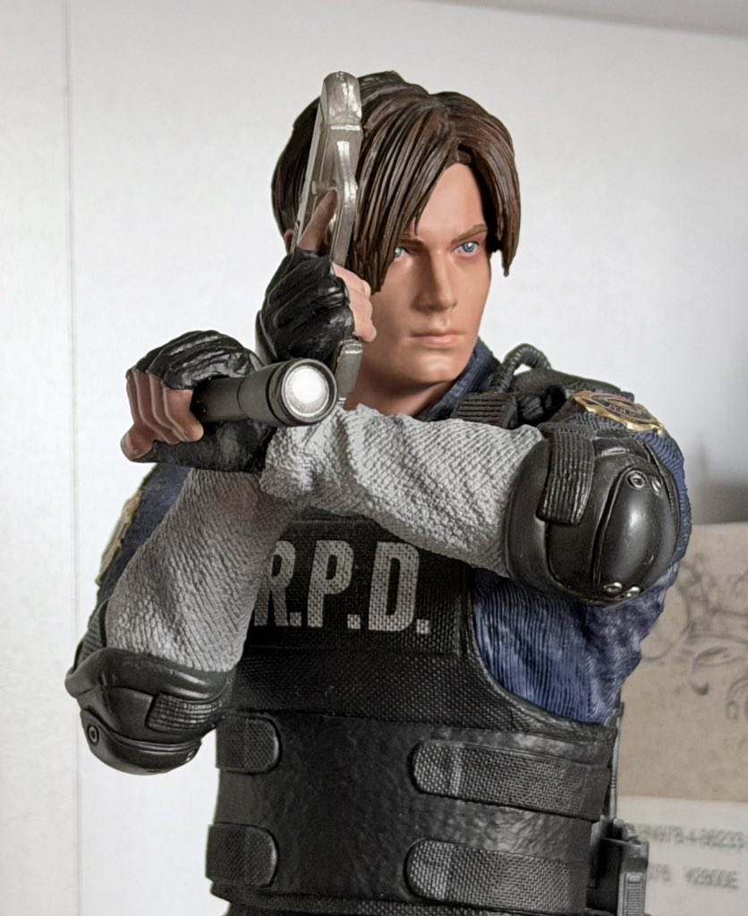 leonkiennedy's tweet image. didn’t forget about the rookie 😌