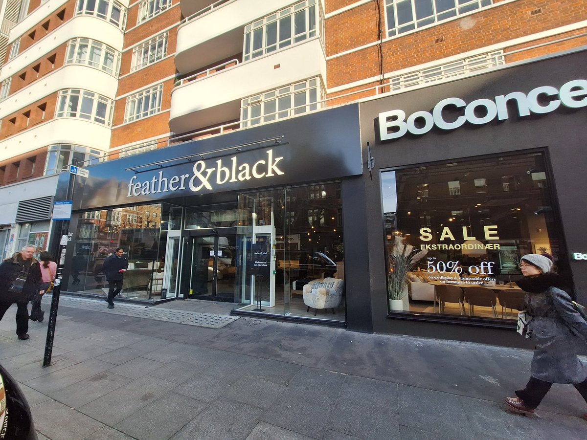 AS Retail tweet media