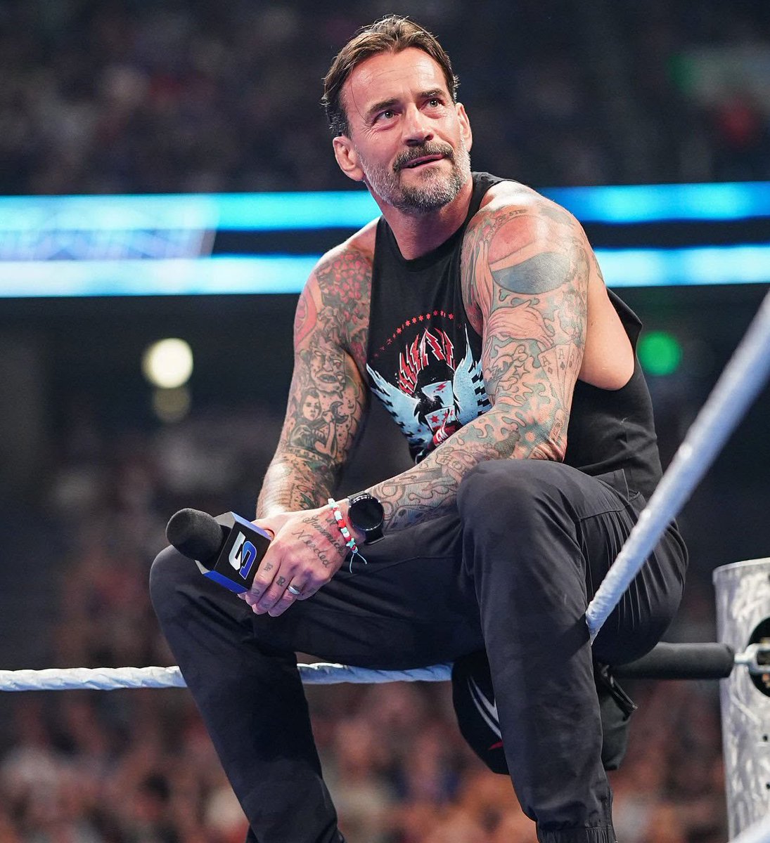 WrestlePurists's tweet image. CM Punk praises the film Sinners:

“People have been asking me what my
favorite vampire movies are, and I've been saying Fright Night, Lost Boys, and Sinners is right up there. 

Sinners has possibly been the best horror movie to come out. It’s up there with Barbarian or Weapons,…