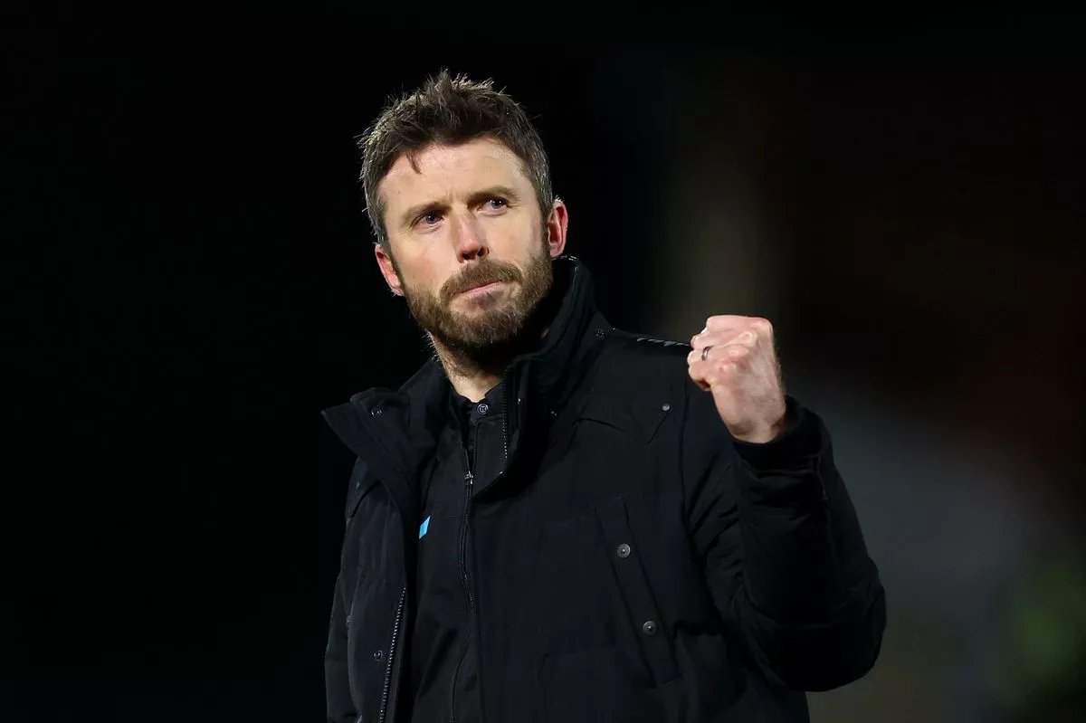 UnitedStandMUFC's tweet photo. 🚨 Michael Carrick has beaten Ole Gunnar Solskjaer to the caretaker manager role, following progression in talks. [@MikeKeegan_DM] #mufc https://t.co/4eivzyvuSp