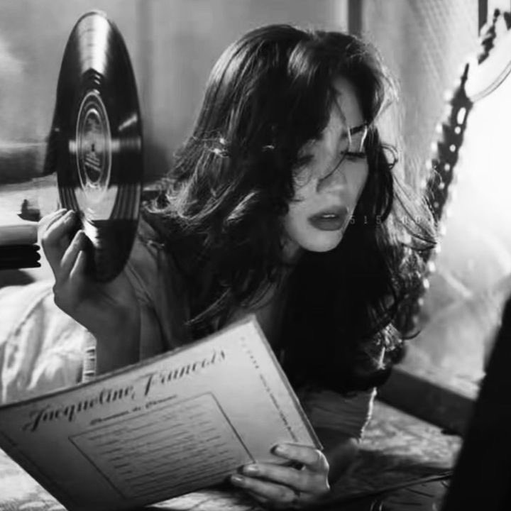 studynajubs's tweet photo. ᕱ⑅ᕱ 
★ - futura diplomata
★ - focos:: enem, vestibulares e application
★ - 🫀:: livros, história, pesquisas e filmes de romance 
 .ﾟ*.ﾟ ⭒.ﾟ*.ﾟ ⭒.ﾟ*.ﾟ ⭒.ﾟ*.ﾟ ⭒.ﾟ*.ﾟ ⭒
❀﹑ ♡/↺
✿﹑#studytwt #studytwtbr #booktwtbr #lagtwt https://t.co/lYfpFX5jEZ