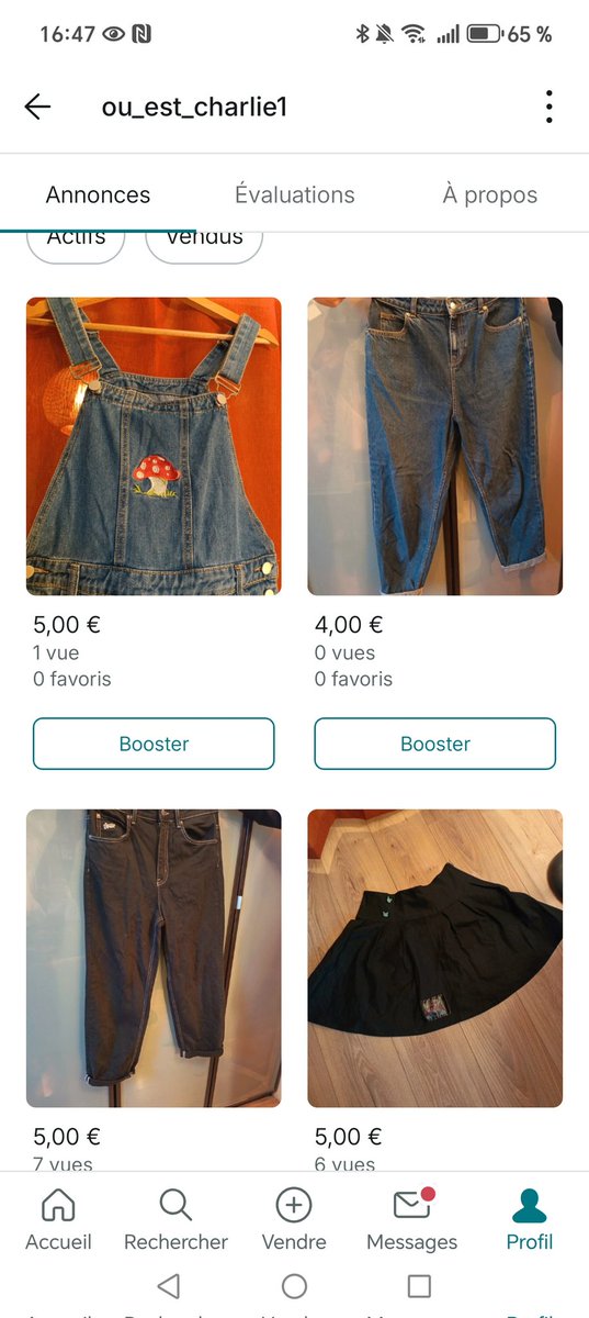 _ou_est_charlie's tweet photo. Sinon, j'ai mis 2/3 trucs sur Vinted en plus ! ✨

https://t.co/9swWzR5q9v https://t.co/gHkwQ3Qfd1