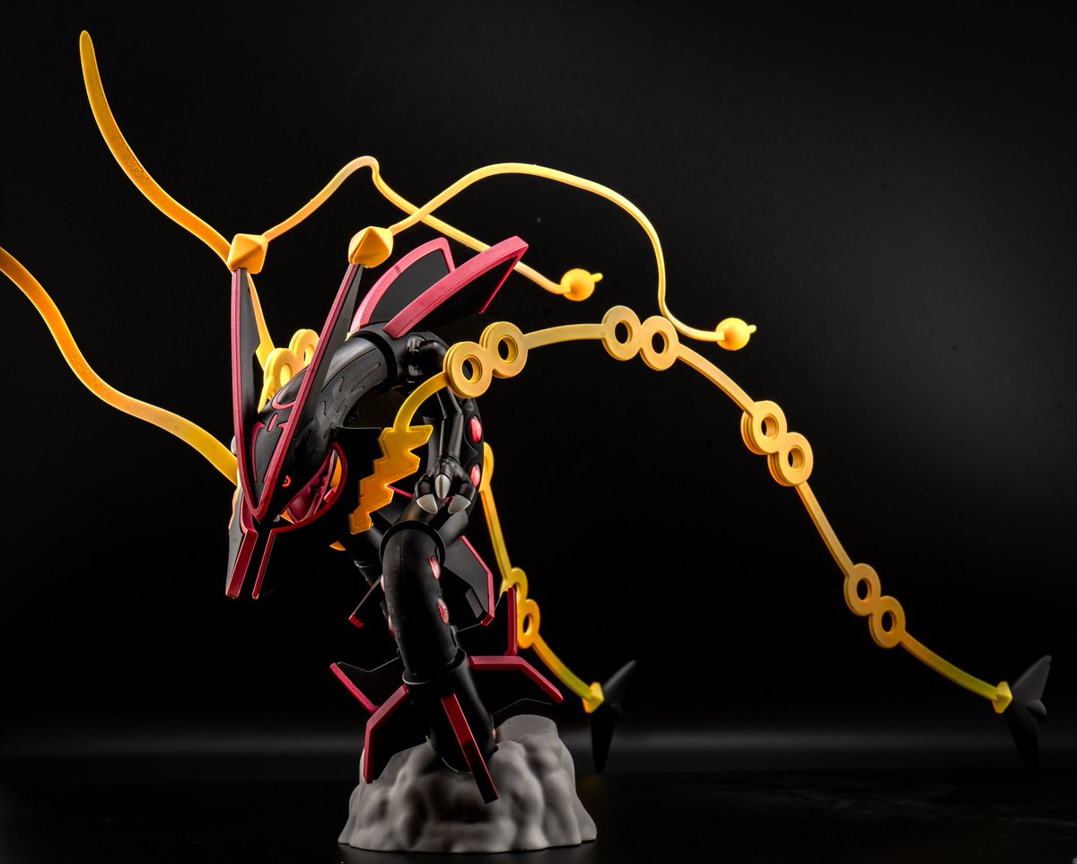 ポケプラ メガレックウザ (色違い.ver)✨ 長男と共に作成しました