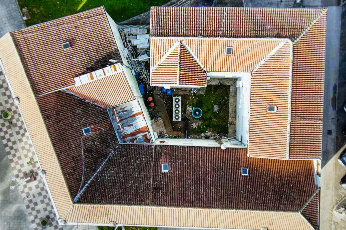 UNDPBiH's tweet photo. 📍Čapljina 🇧🇦 #CleanEnergyForAll
#EnergyEfficiency in the City Administration building lowers heating costs & modernises infrastructure - but its real impact is felt in warmer spaces, healthier workplaces & more humane public services.
https://t.co/HBMyrT7Ud7
#GreenClimateFund https://t.co/nPMNJsyxYw