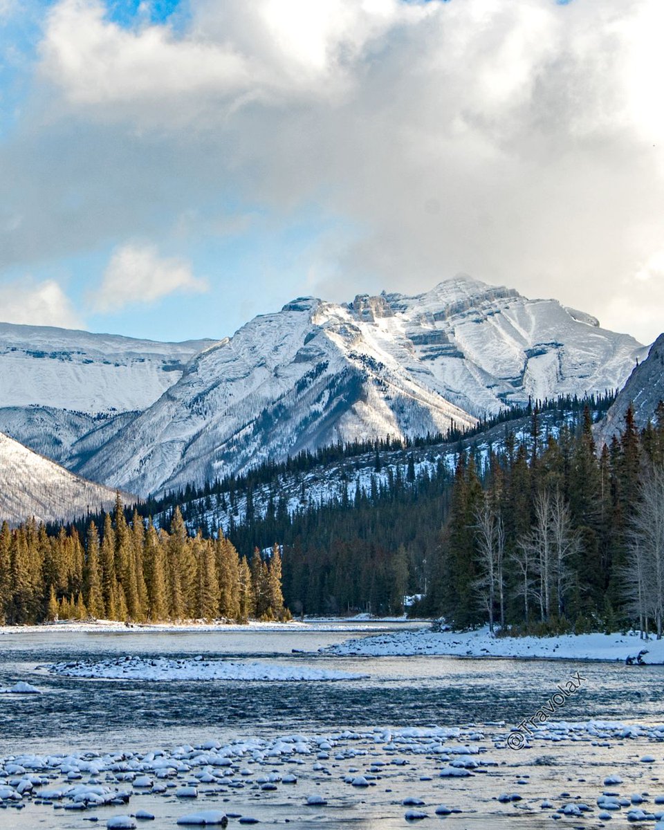 Mountain views in Banff National Park, Canada.