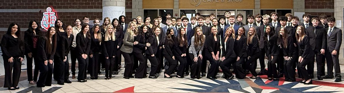 cvschools's tweet photo. Sixty motivated and professional Dakota students participated in a DECA competition this past Saturday and were able to bring home a total of 99 medals with 49 students qualifying to compete at the state level. Congratulations! https://t.co/1Ch7to7RfD