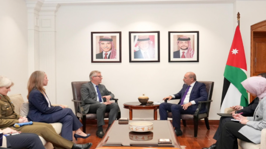 وزير الخارجية يؤكد دعم الأردن لجهود الأمم المتحدة وحفظ السلام الدولي 