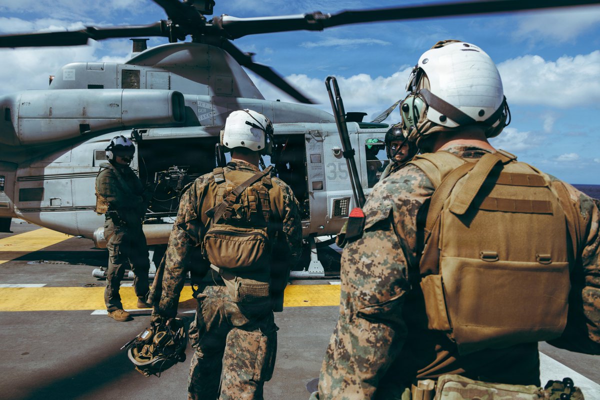 USMC's tweet photo. #Marines with @31stMeu execute aerial sniper exercises while performing routine operations in the U.S. 7th Fleet area of operations. 

The 31st MEU, the Marine Corps’ only continuously forward-deployed MEU, provides a flexible and lethal force ready to perform a wide range of military operations as the premier crisis response force in the Indo-Pacific region.

#31stMEU #AlwaysReady #TrainHowWeFight