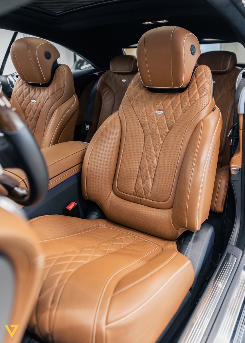 sevencarlounge's tweet image. Mercedes-Benz S500 Coupe
Engineered Presence V8 Power
Timeless Coupe Performance.

#MercedesBenz #s500 #coupe #sevencarlounge #exotic #unique #car #carforsell #cars #cargram #luxury #riyadh