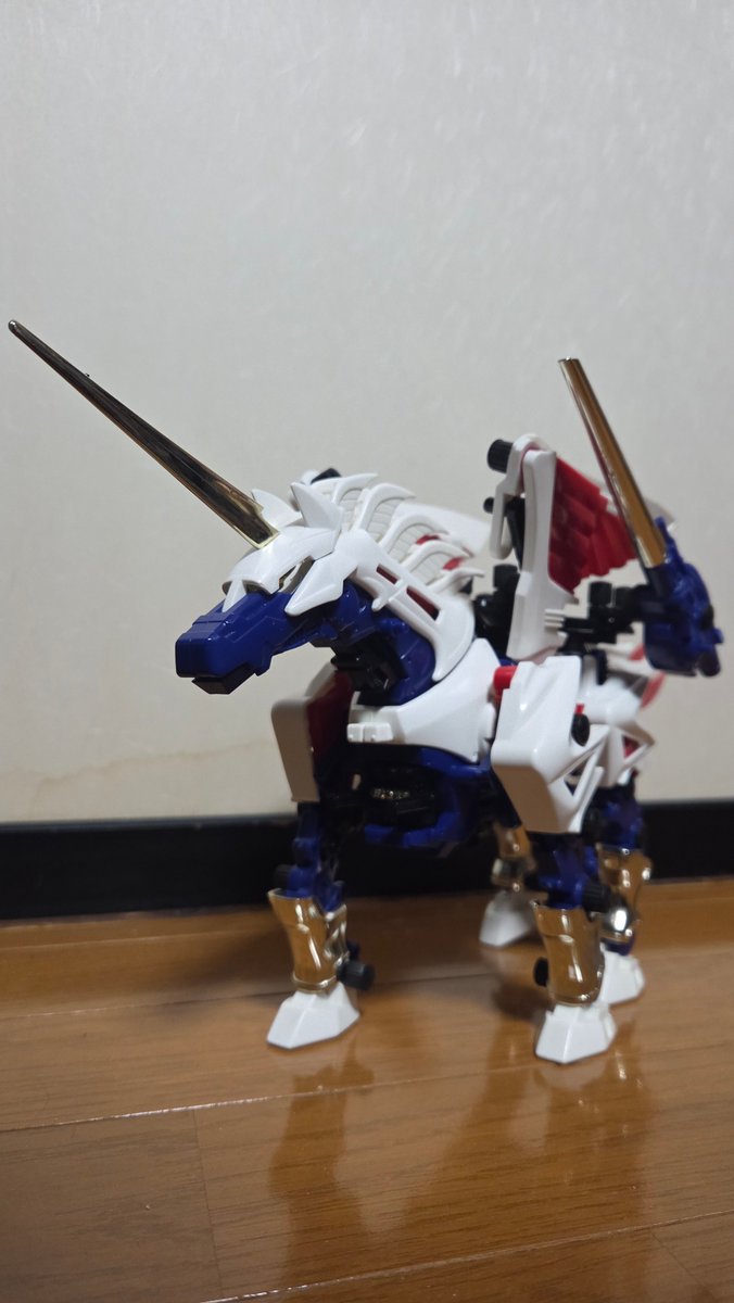 当時品かゾイドグラフィックス版かは解らないけど組済みのオルディオス