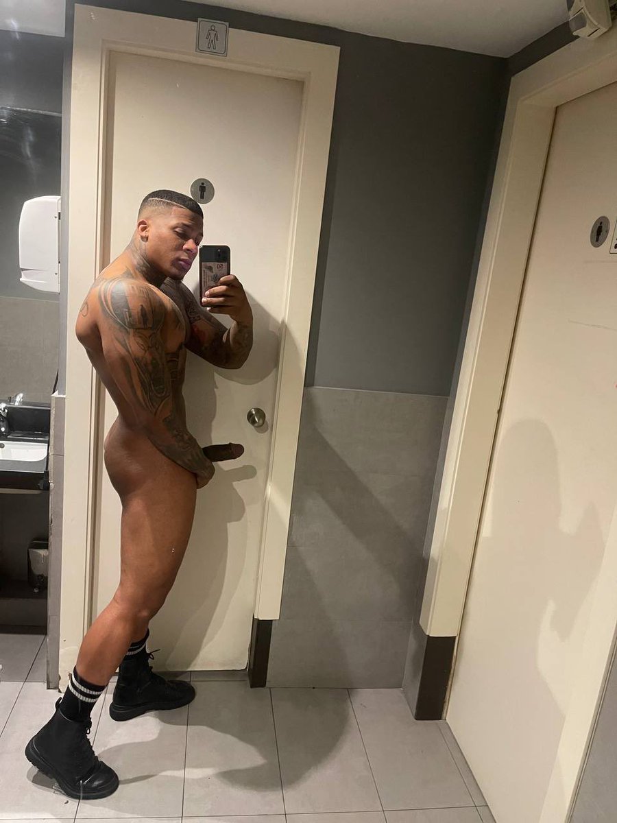 Llevate 2 video gratis 💯 por solo entrar aqui 👇🏾 onlyfans.com/elzorro_ftt