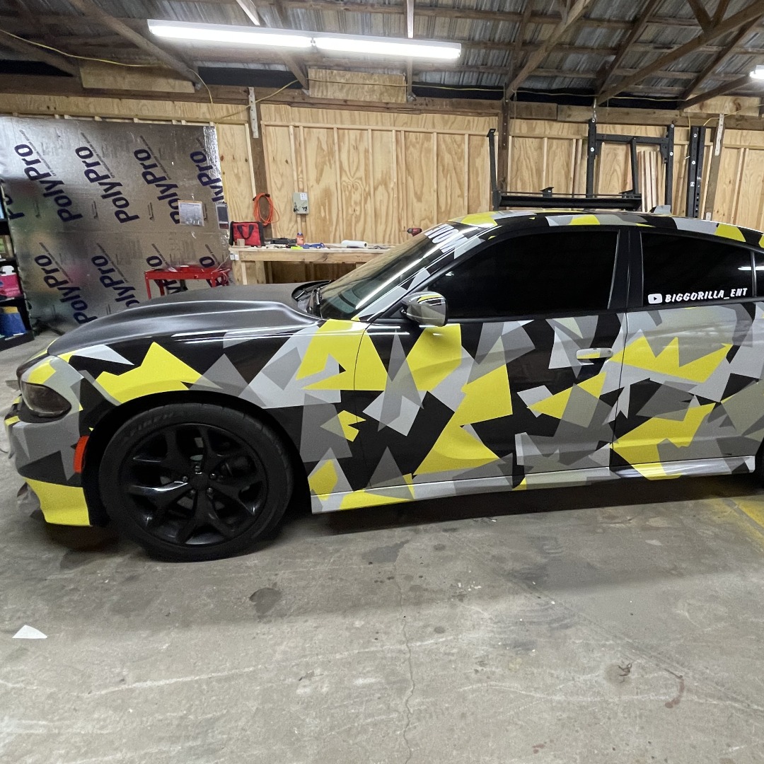 CamoWraps's tweet photo. Shattered Yellow Tiger Camo on this Dodge Charger ⚡
Wrapped by DreamCars Automotive Restyling.
🛒 Shop premium camo wraps at https://t.co/Hp3fttkNKa! 

#CamoWraps #PaintIsDead #WrapLife #VinylWrap #CamoWrap #Camouflage #Camo #DodgeCharger #ChargerWrap #ShatteredCamo https://t.co/F0dr1mnBeV