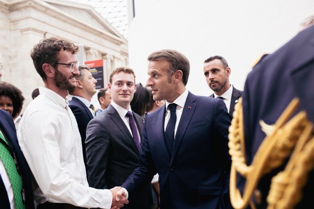 GlobalJerseyCI's tweet photo. Calling future leaders!

Ready to make a difference &amp; represent Jersey globally?

The @francobritish Young Leaders Programme 2026 is open and there are 2 spots for Jersey candidates.

🔸Shape policy
🔸Join high-level talks
🔸Build networks

Apply now: https://t.co/r46JKQhnaT https://t.co/spoVjeW2cZ