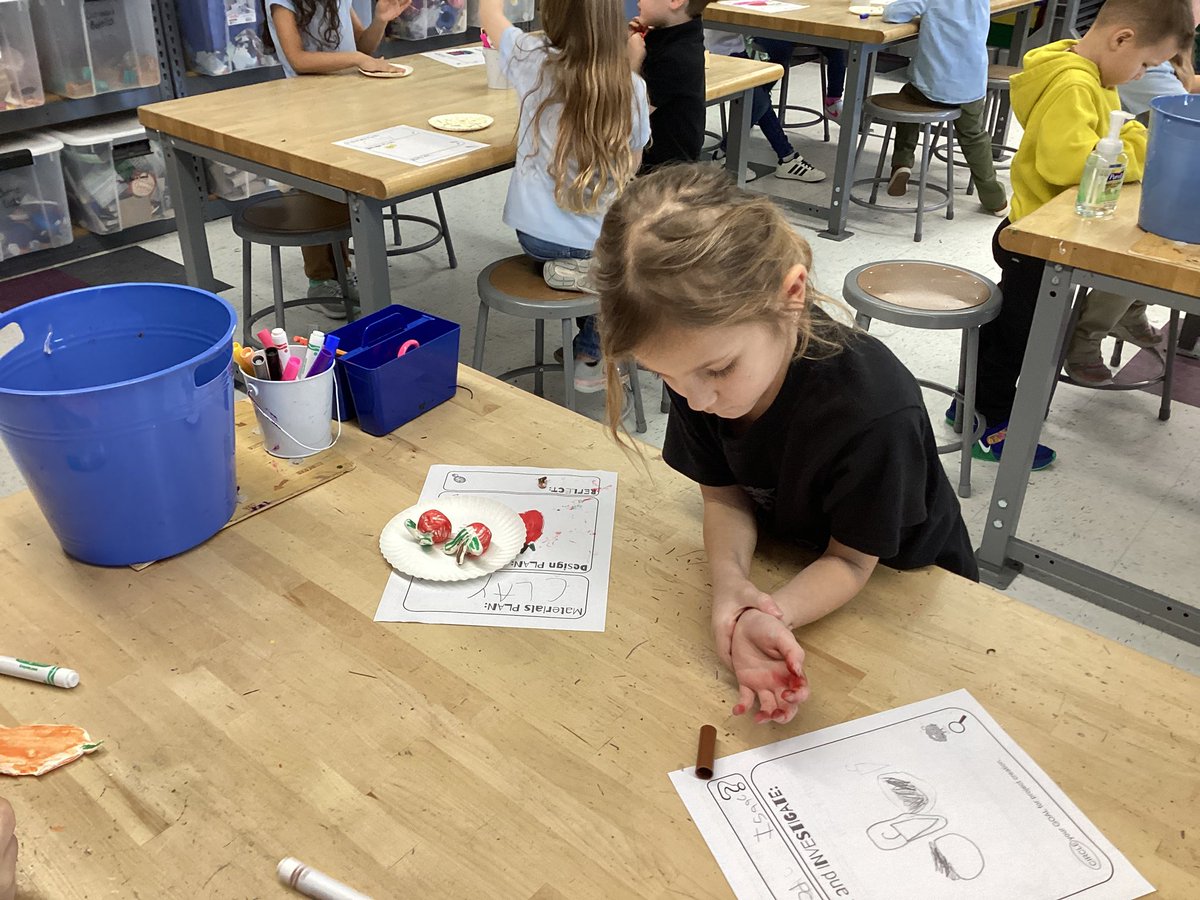 Erin Macsurak tweet media