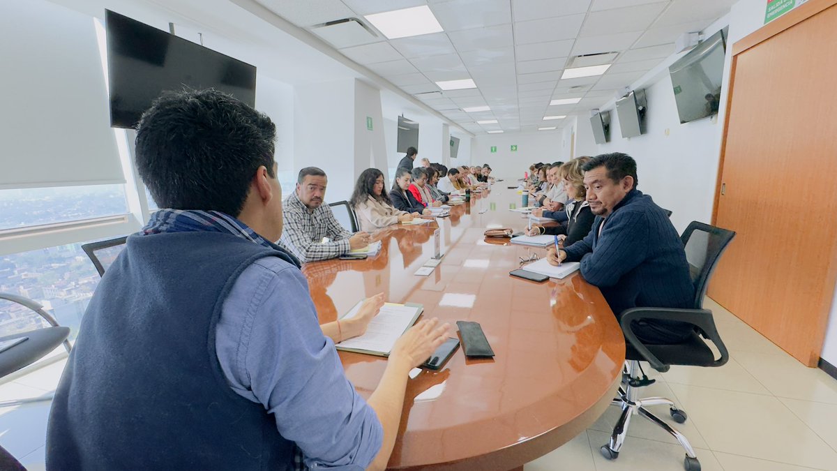 Mauricio López Manning tweet media