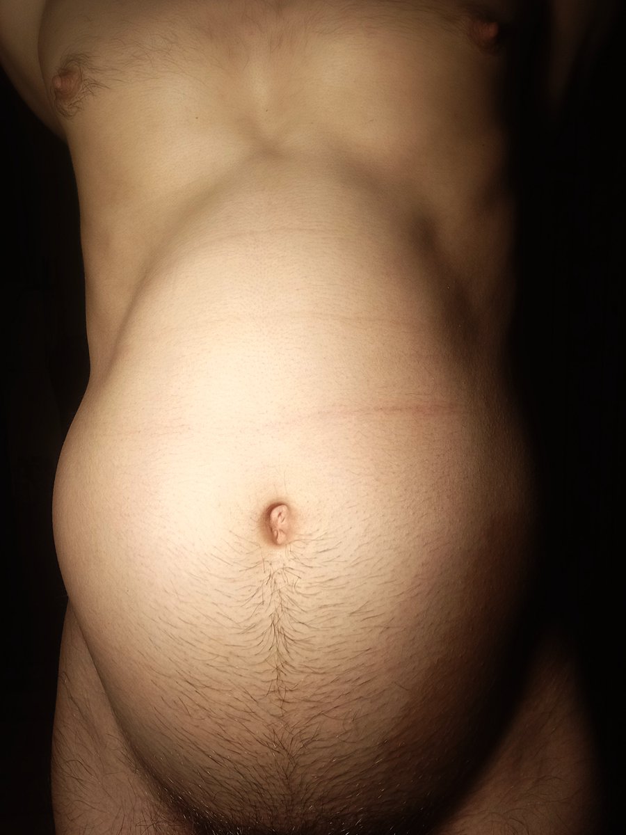 Lustpit1's tweet photo. Haven't been posting here for eternity but I never did quit inflating actually and I think I'm making some progress with getting rounder. There's a lot of past content I could share but it's too late so here's few pictures of my most recent inflation session. https://t.co/9UcSDX1BOB