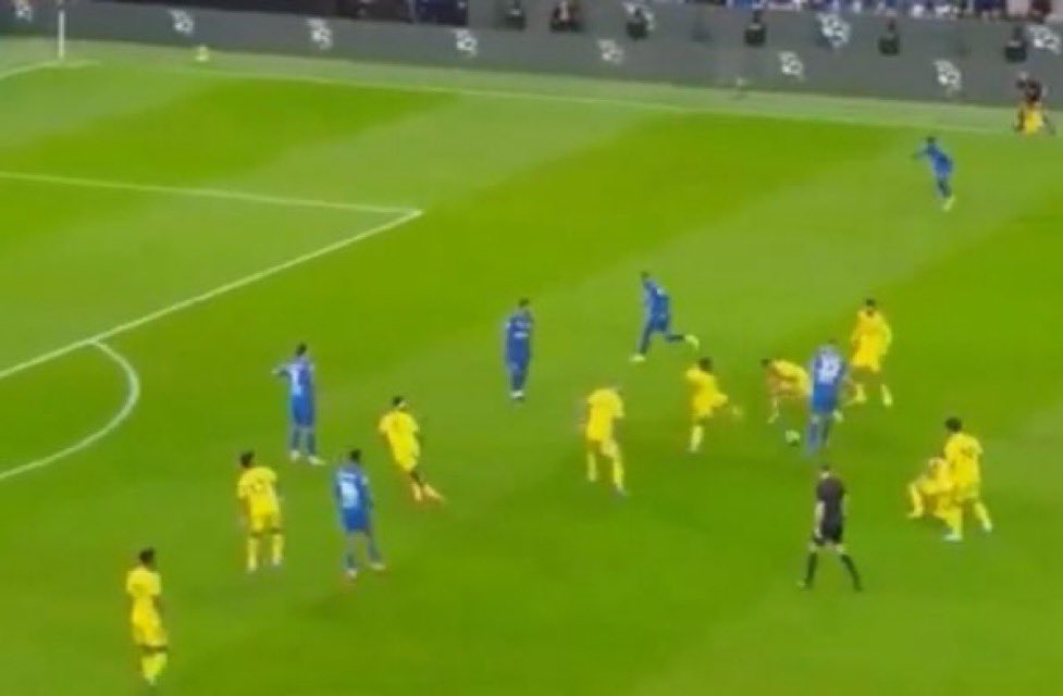 ارثر tweet media