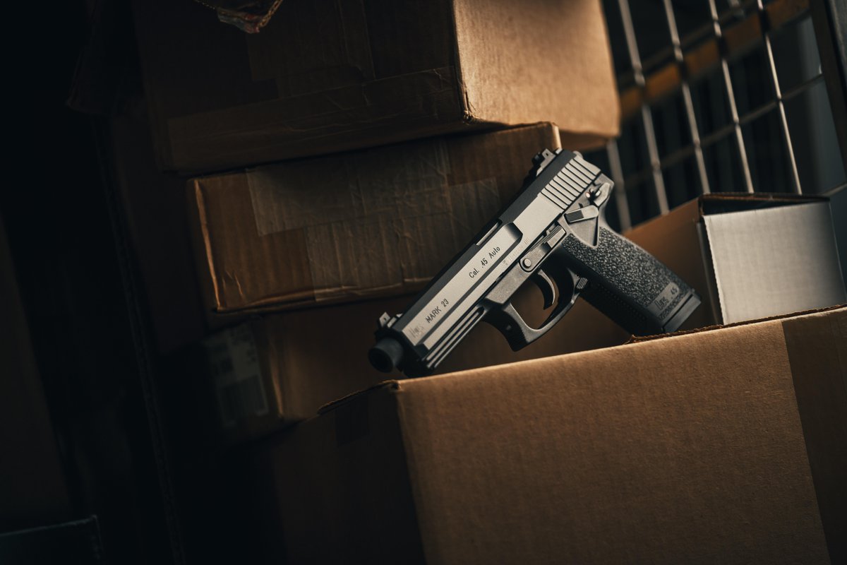 HecklerAndKoch's tweet image. Did that box just move?