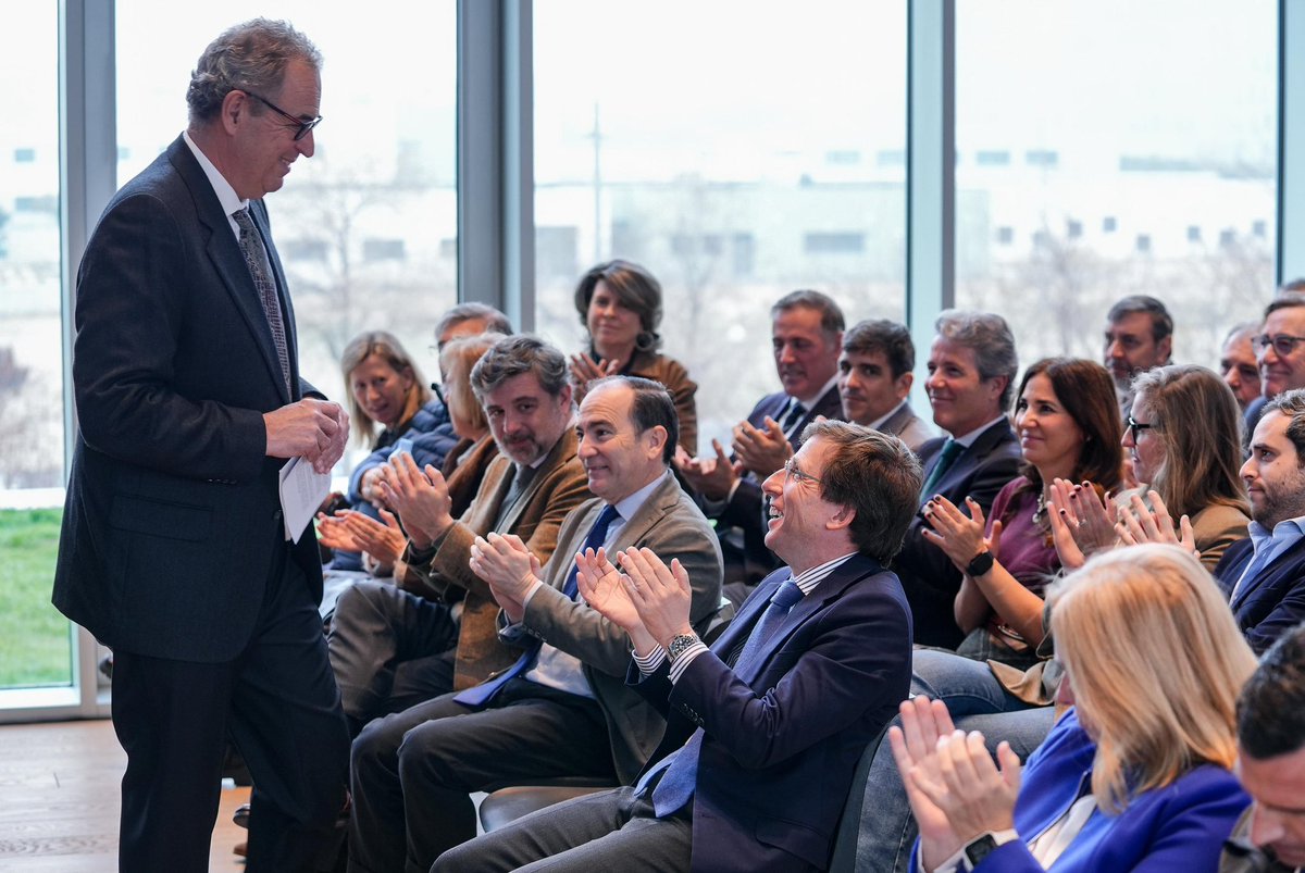 José Luis Martínez-Almeida tweet media