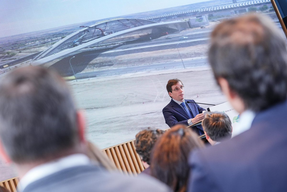 José Luis Martínez-Almeida tweet media