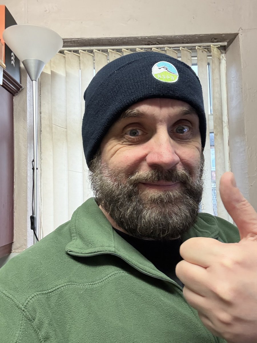 WildlifeInWakey's tweet photo. Got myself a new beanie hat today from Oldmoor RSPB 👍🏻 #RSPB #BackToBirding https://t.co/KiDSErIUDh